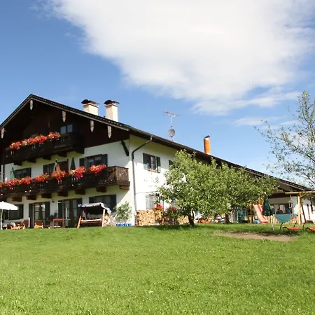 Gästehaus-bauernhof Buchwieser Bauernhof *