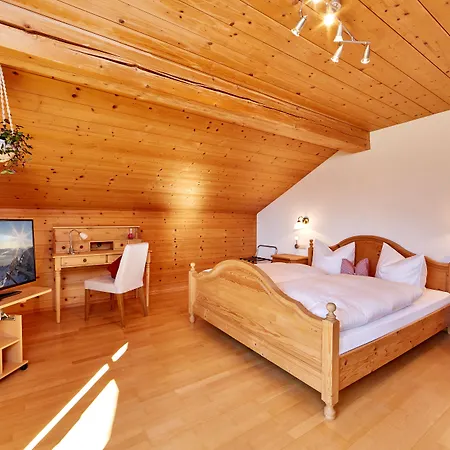 Gaestehaus-bauernhof Buchwieser Унтераммергау