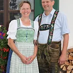 Gaestehaus-bauernhof Buchwieser Gospodarstwo agroturystyczne *