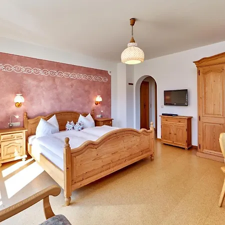 Gaestehaus-bauernhof Buchwieser Unterammergau