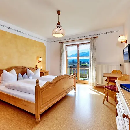 Gaestehaus-bauernhof Buchwieser *