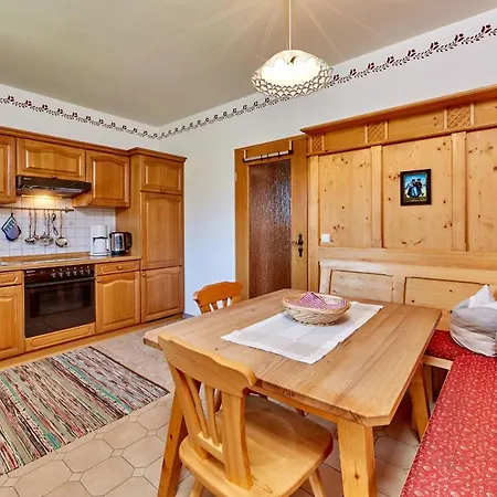 Gaestehaus-bauernhof Buchwieser Vakantieboerderij Unterammergau